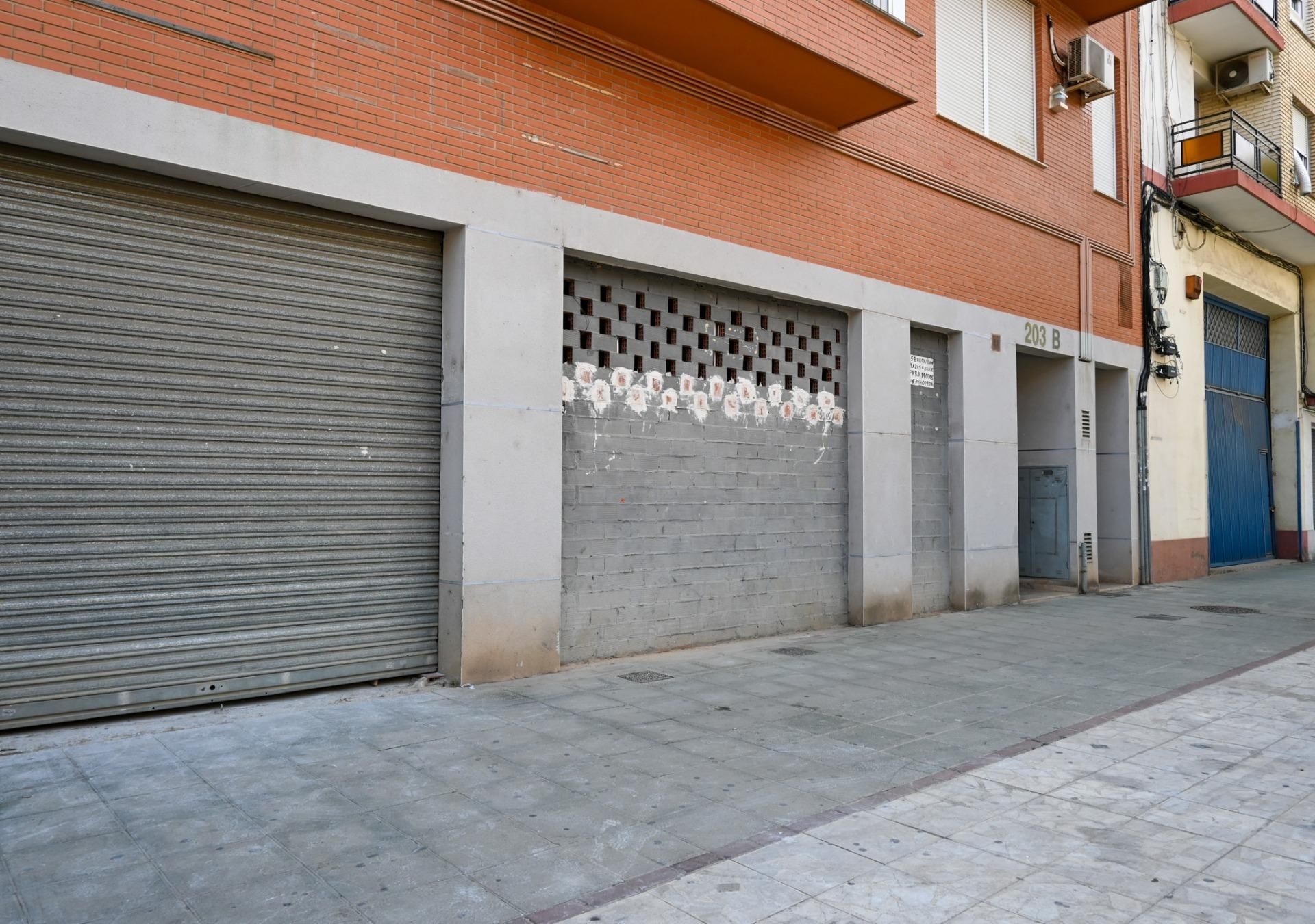 Exterior view of Industrial buildings for sale in Xirivella