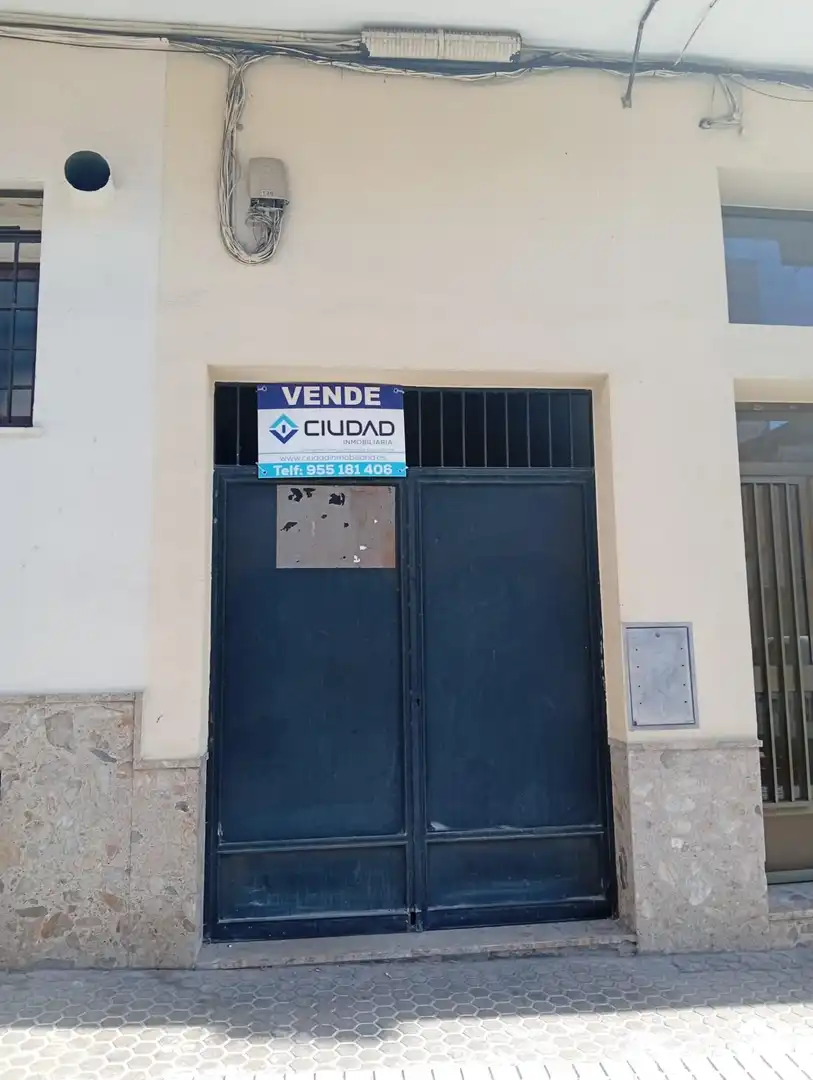 Commercial properties for sale in Morón de la Frontera