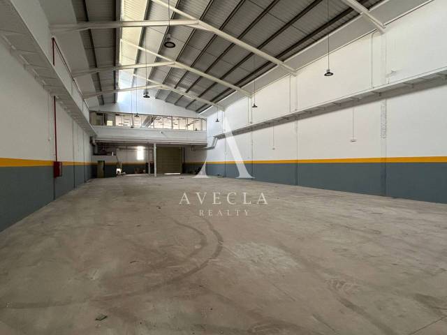 Nave industrial en Alquiler en Occitània, 100 en Manresà