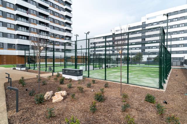 Piso en Alquiler en Calle de María de las Mercedes de Borbón, 278 en Valdebebas - Valdefuentes