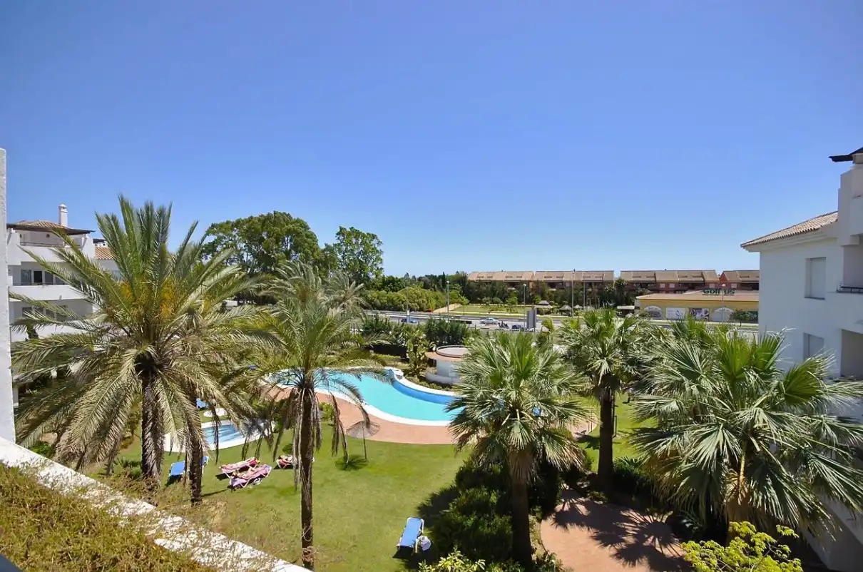 Jardí de Dúplex en venda en Marbella amb Aire condicionat, Calefacció i Parquet