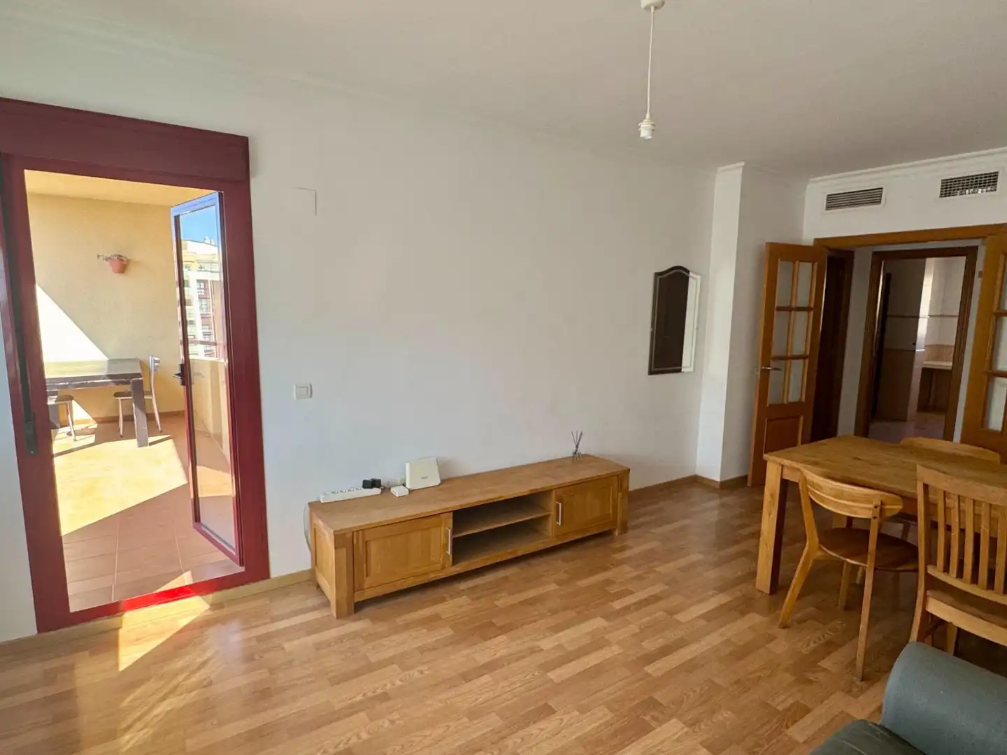 Piso de alquiler en Martín Carpena - Torre del Río