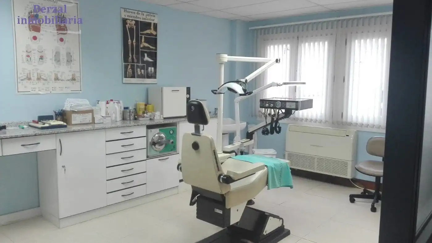 Oficina en venta en  Logroño con Calefacción