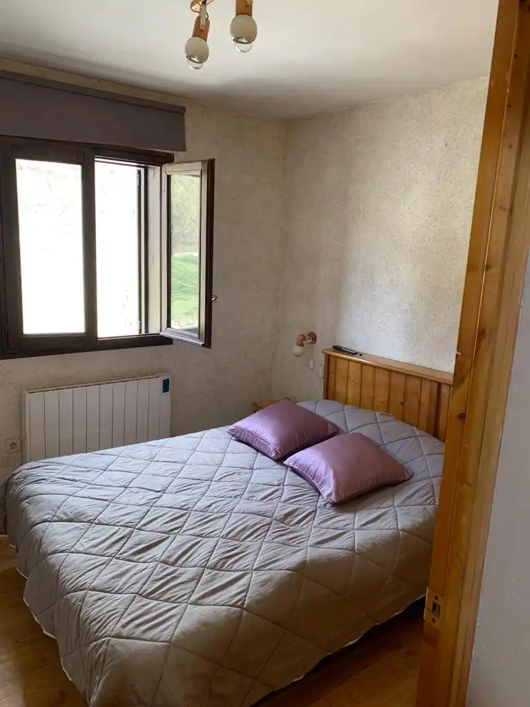 Bedroom of Flat for sale in La Vall de Boí  with Air Conditioner, Heating and Storage room
