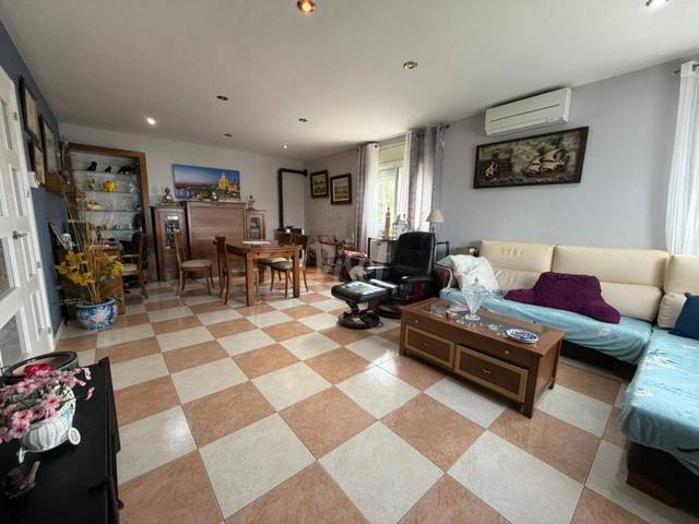 Casa-chalet en Venta en Calle dels quarts en Perafort