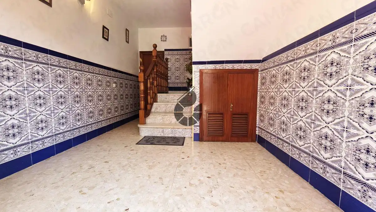 Detached homes for sale in Mairena del Aljarafe  with Terrace