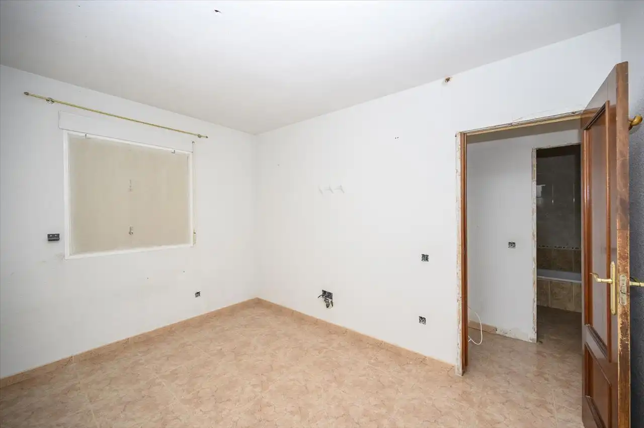 Casa adosada en venta en Almonacid de Toledo con Terraza y Trastero