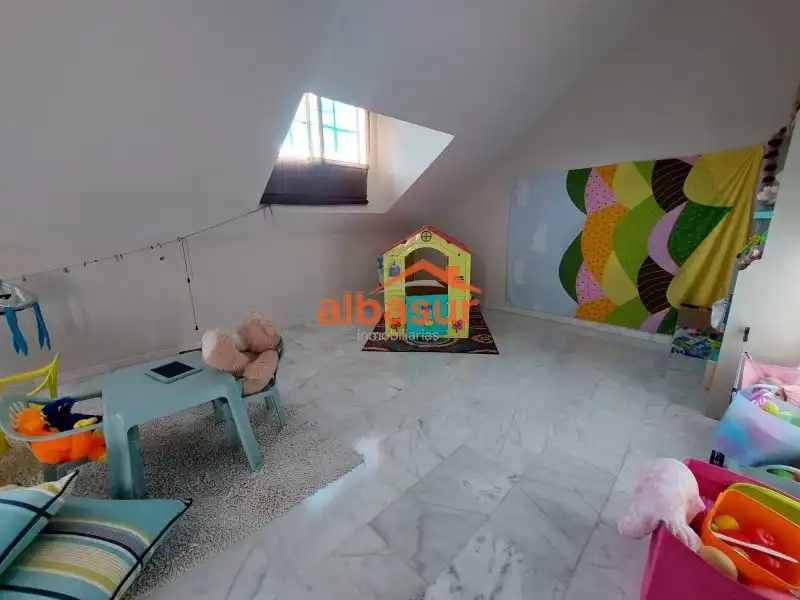 Chalet con terraza en venta en Calle Madroño 15, imagen 25