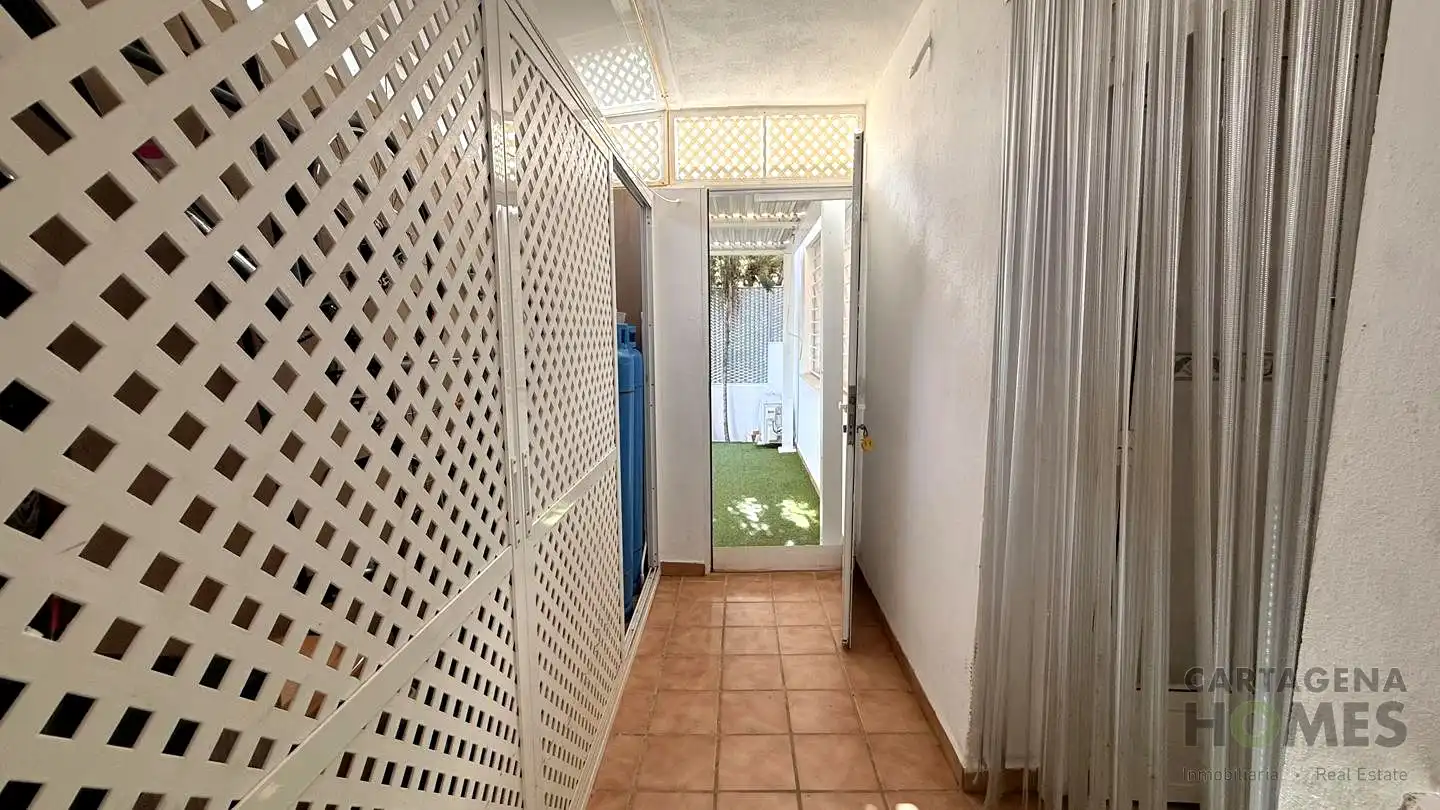 Ground floor for sale in Cartagena  with Air Conditioner, Private garden and Terrace