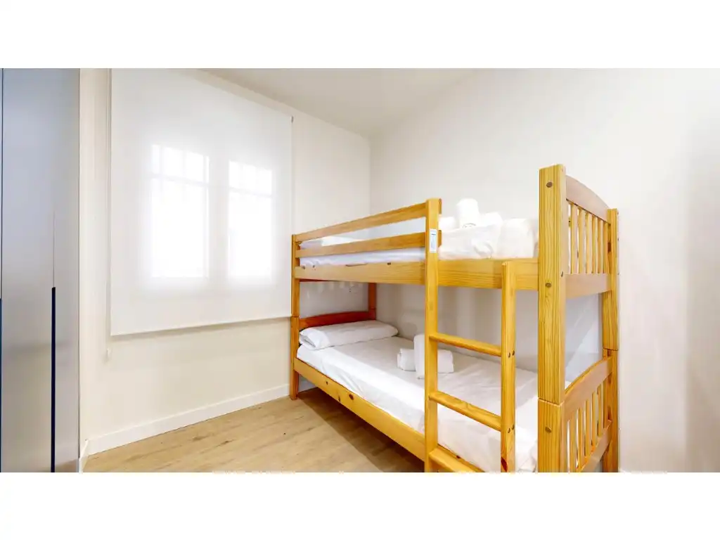 Piso en venta en Calle Jesus, Arrancapins