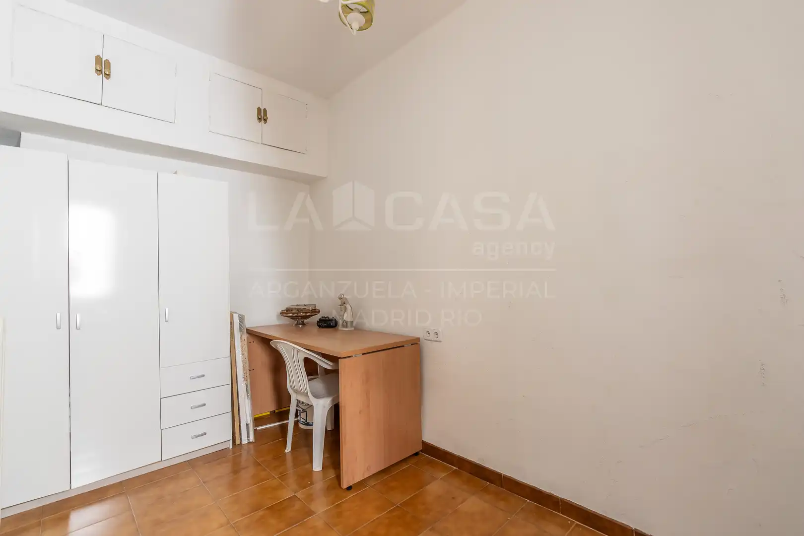 Bedroom of Flat for sale in Madrid  with Heating, Terrace and Storage room