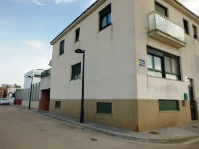 Haus mit Terrasse zum Verkauf in Pobles del Sud, imagen 2