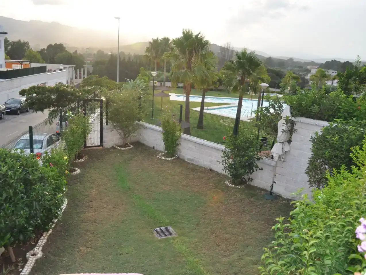 Jardí de Pis en venda en Los Barrios amb Aire condicionat, Piscina i Balcó