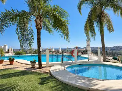 Piscina de Casa adosada en venta en Mijas Golf