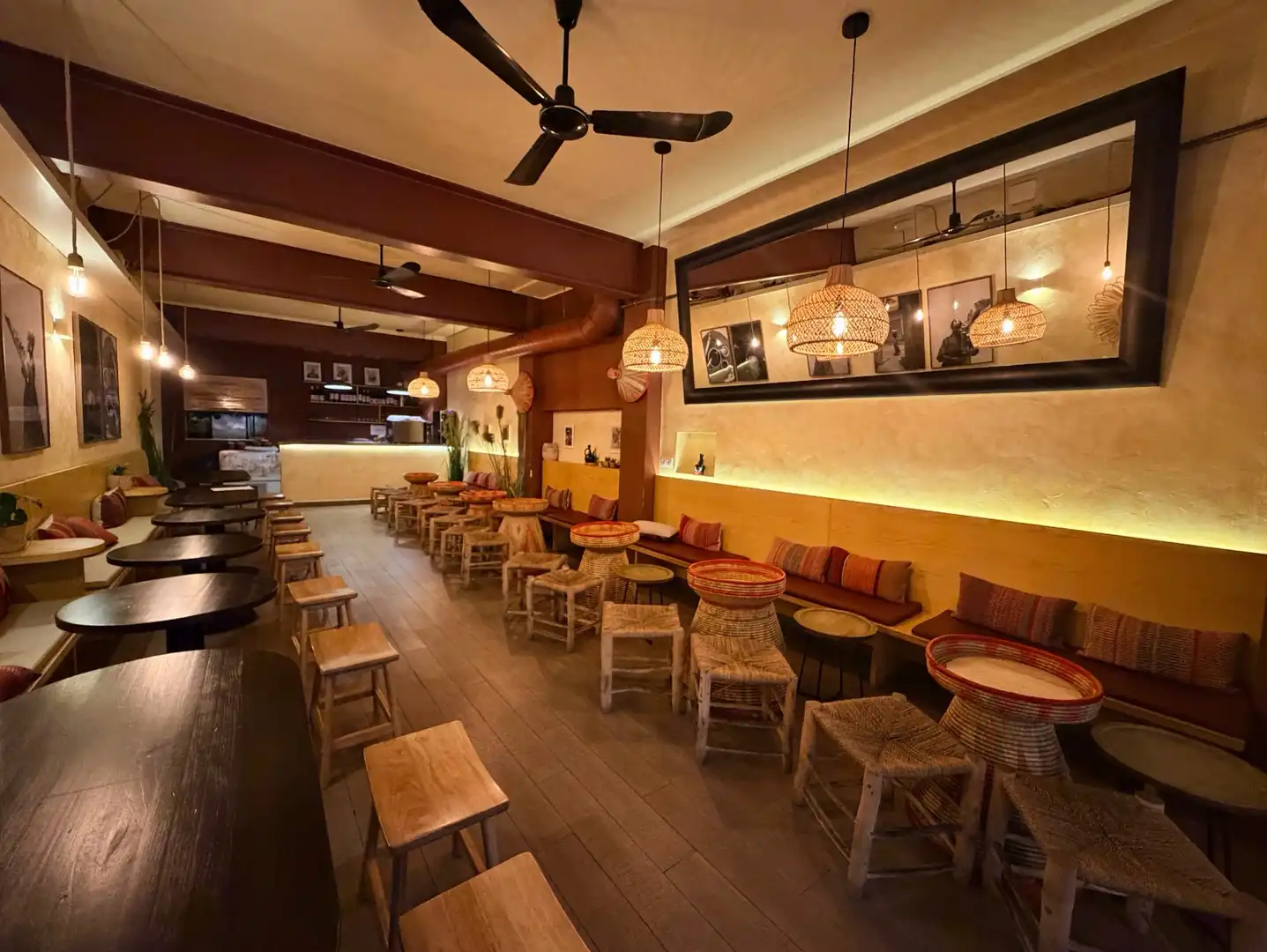 Business premises for transfer in Sants - Montjuïc, imagen 11
