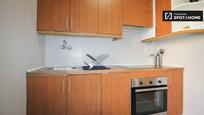 Kitchen of Flat to rent in  Barcelona Capital  with Air Conditioner, Heating and Furnished