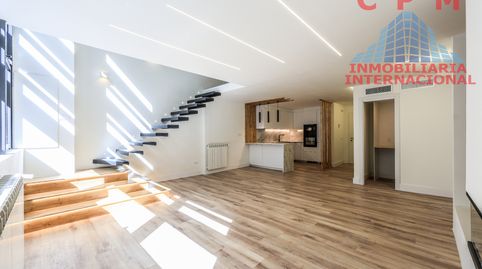 Foto 4 de Dúplex de alquiler en Zona Industrial, Alcobendas