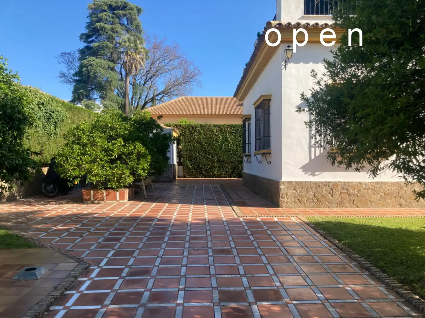 Vista exterior de Casa o chalet en venta en Córdoba con Aire acondicionado, Calefacción y Jardín privado