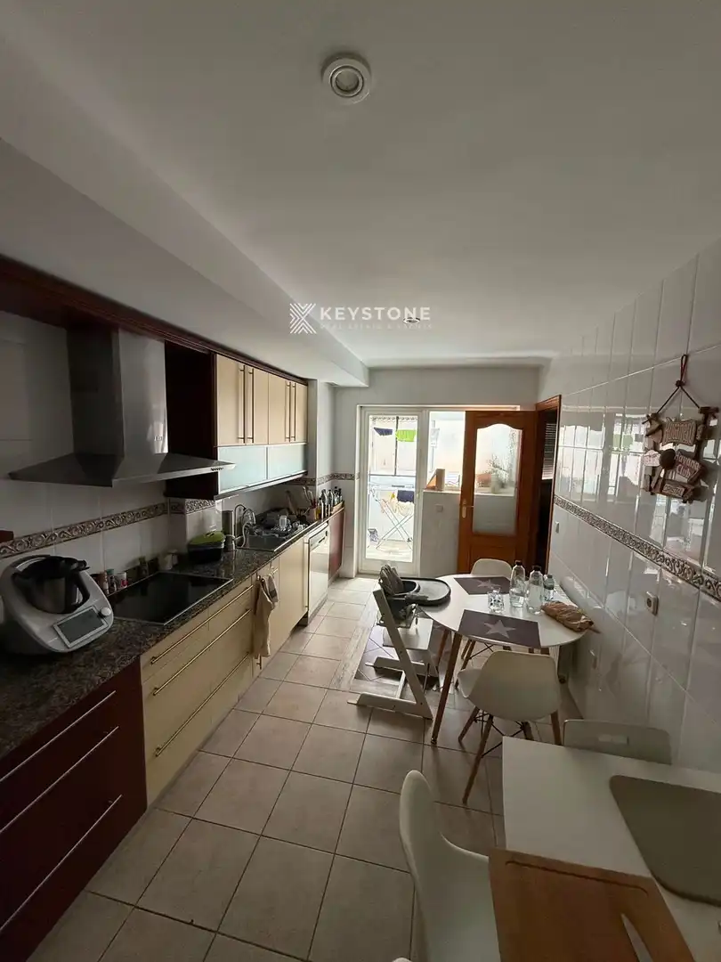 Küche von Wohnung zur Miete in  Palma de Mallorca mit Klimaanlage, Abstellraum und Möbliert