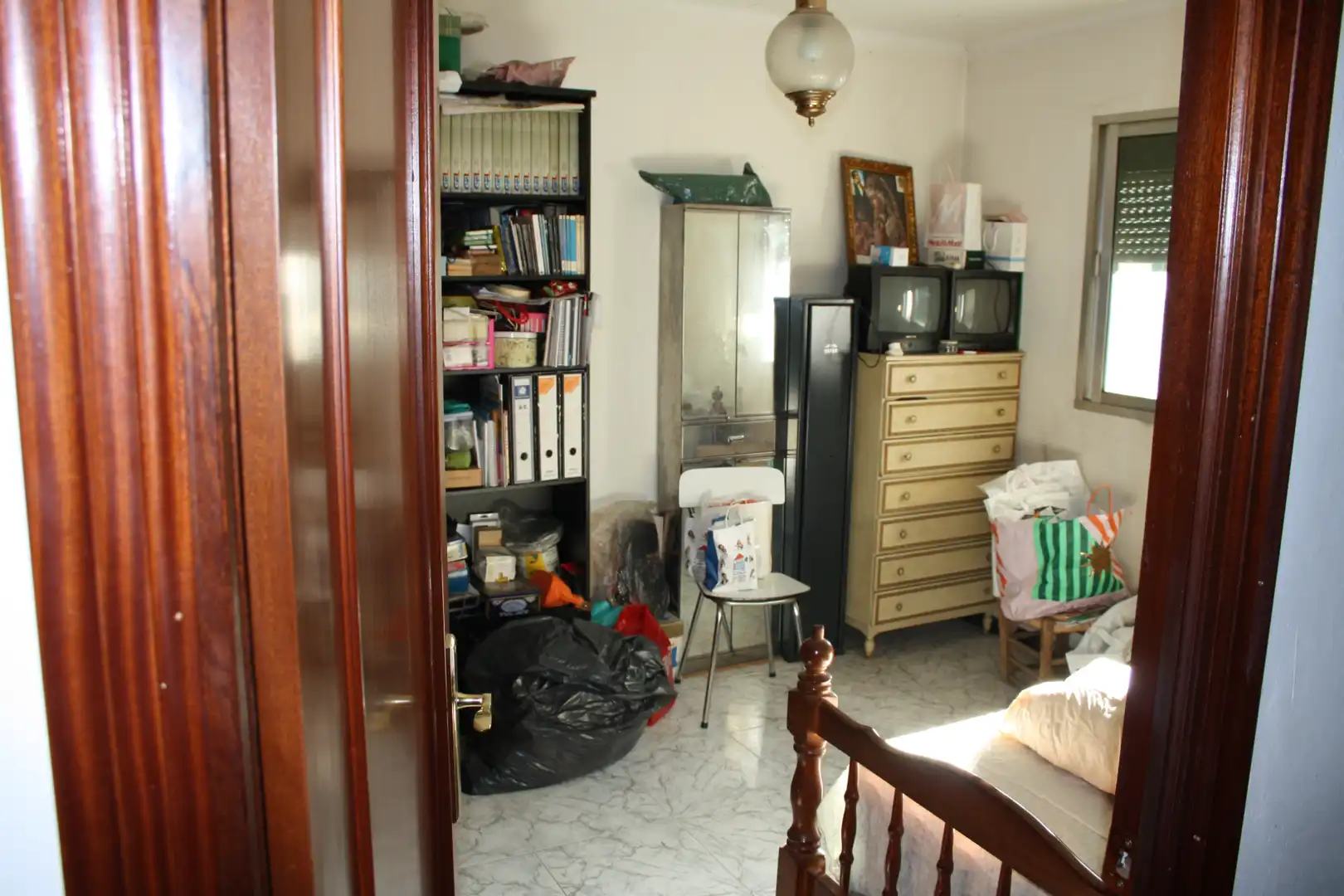 Habitación de Piso en venta en Sevilla con Terraza, Lavadora y Balcón