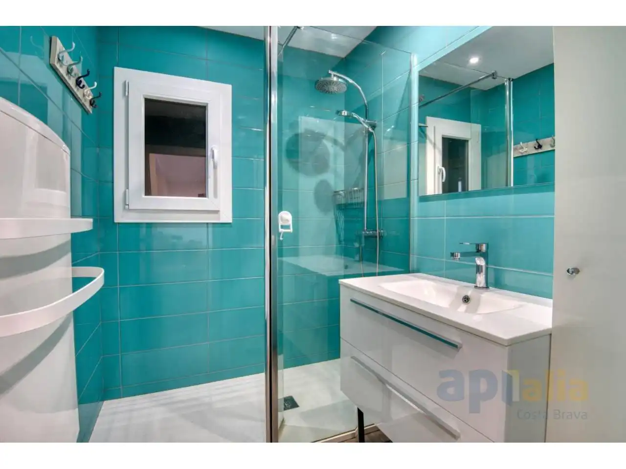Baño de Piso en venta en Palamós con Aire acondicionado, Parquet y Amueblado