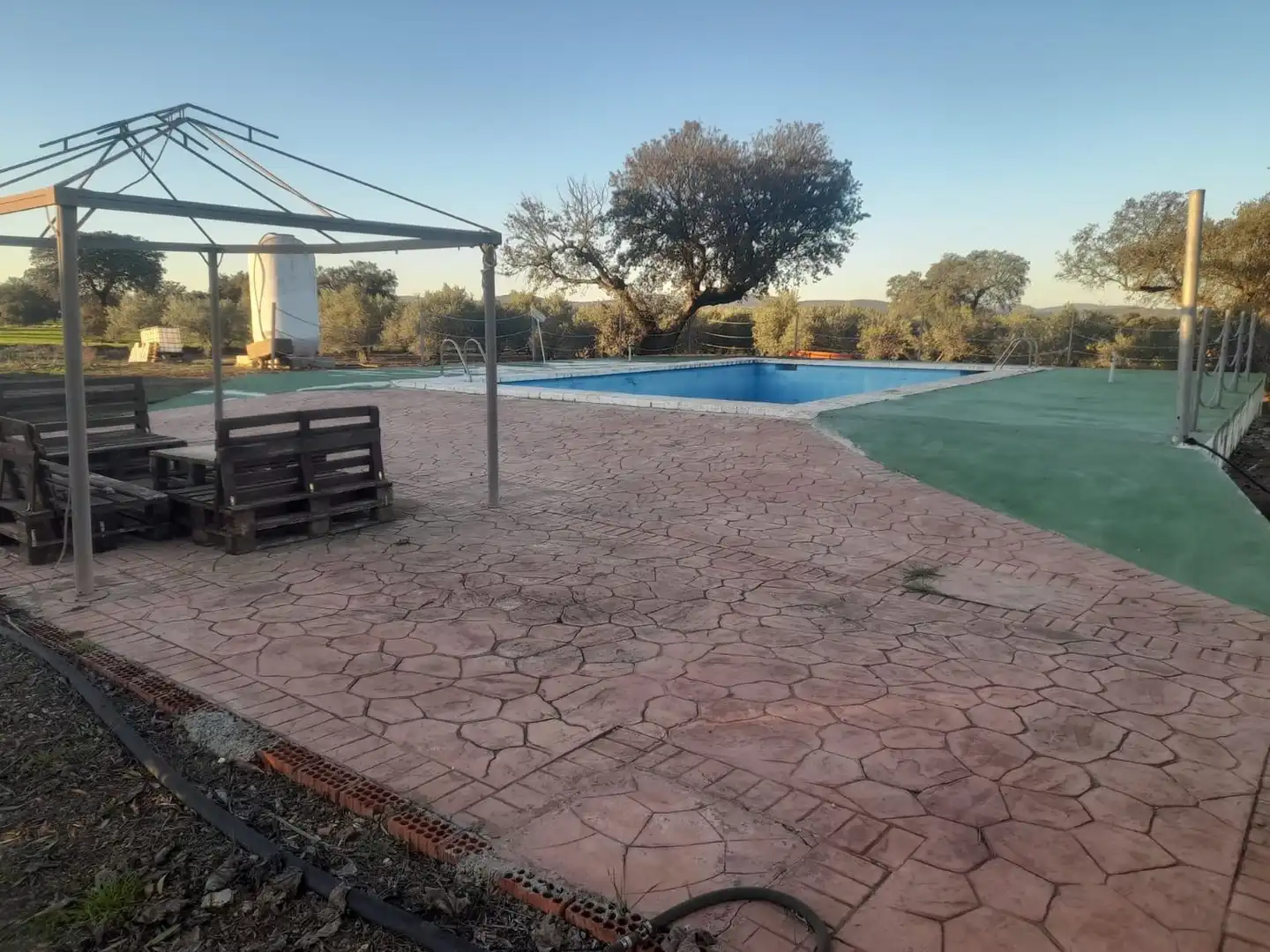 Piscina de Finca rústica en venta en Fuente Obejuna con Jardín privado