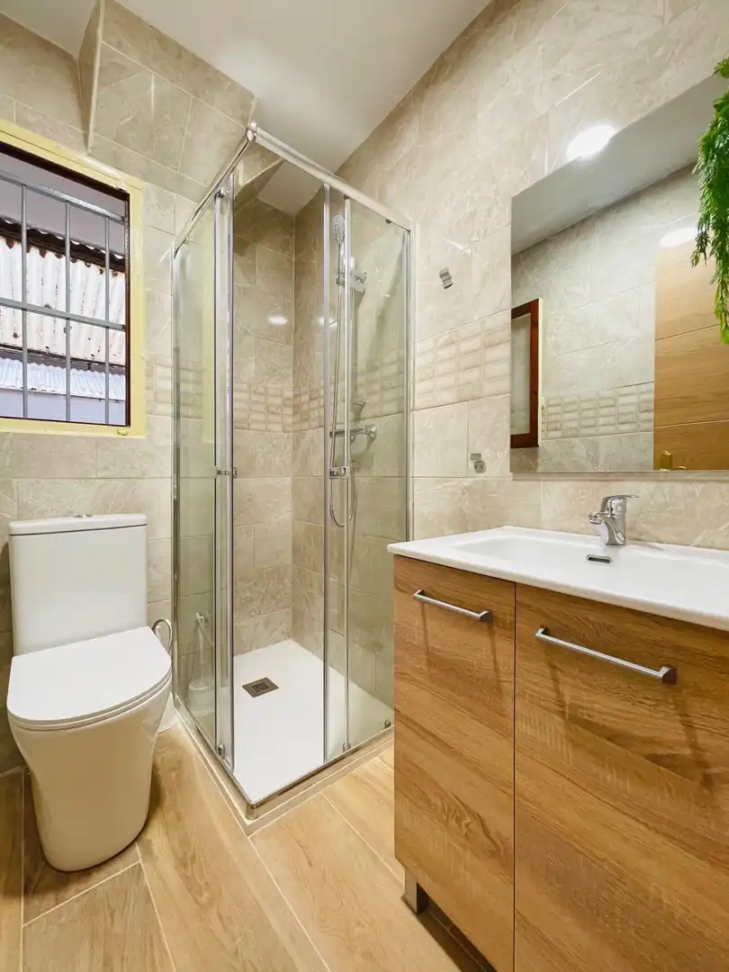 Habitación en Calle del Teniente Llorca, 26, Campoamor