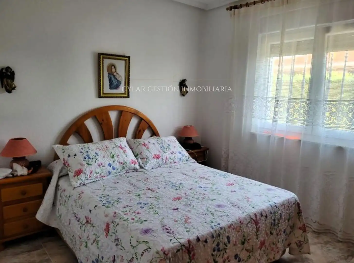 Dormitori de Casa o xalet en venda en Castellanos de Villiquera amb Calefacció i Piscina
