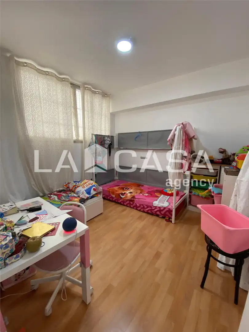Schlafzimmer von Wohnung zum Verkauf in Artigues - Llefià