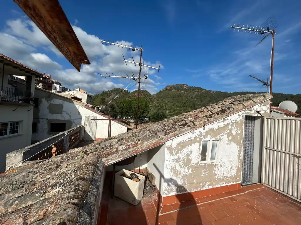 Vista exterior de Casa o xalet en venda en Vall de Almonacid