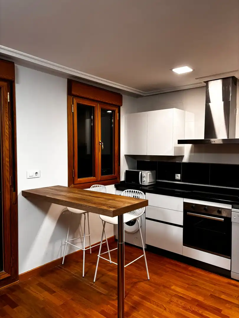 Cuina de Apartament en venda en Santa Marta de Tormes amb Calefacció, Parquet i Terrassa