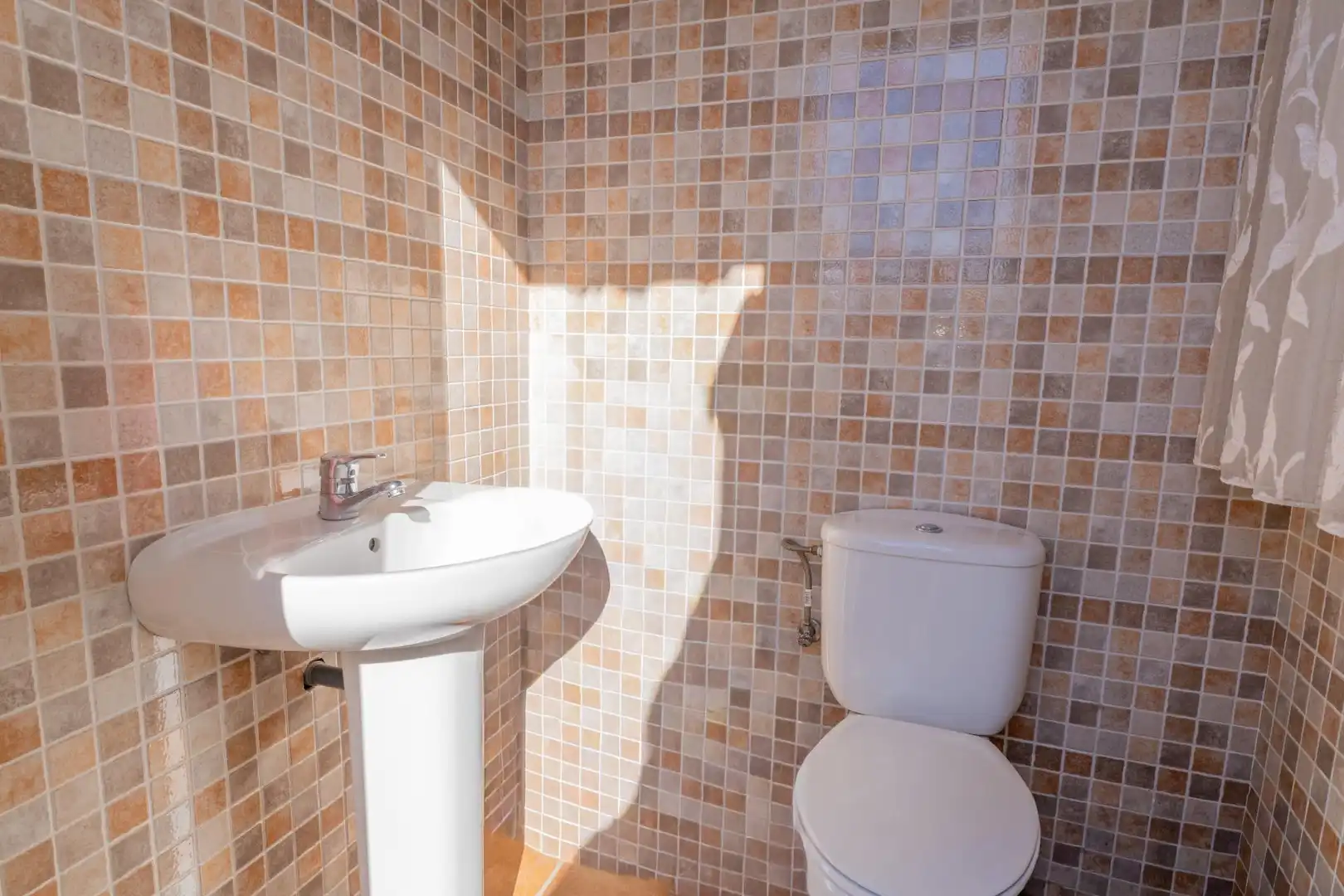 Baño de Casa o chalet en venta en Huesa con Aire acondicionado, Calefacción y Trastero