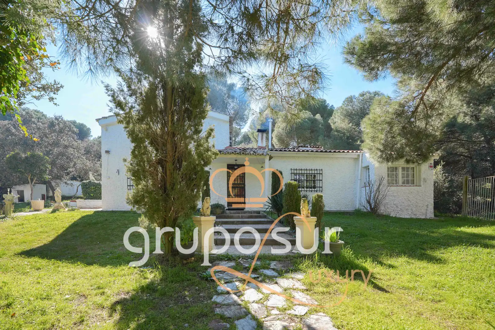 Houses for sale in Carretera Villanueva, 8, Puente Duero
