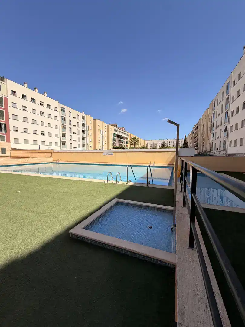 Piscina de Pis en venda en  Palma de Mallorca amb Piscina i Balcó