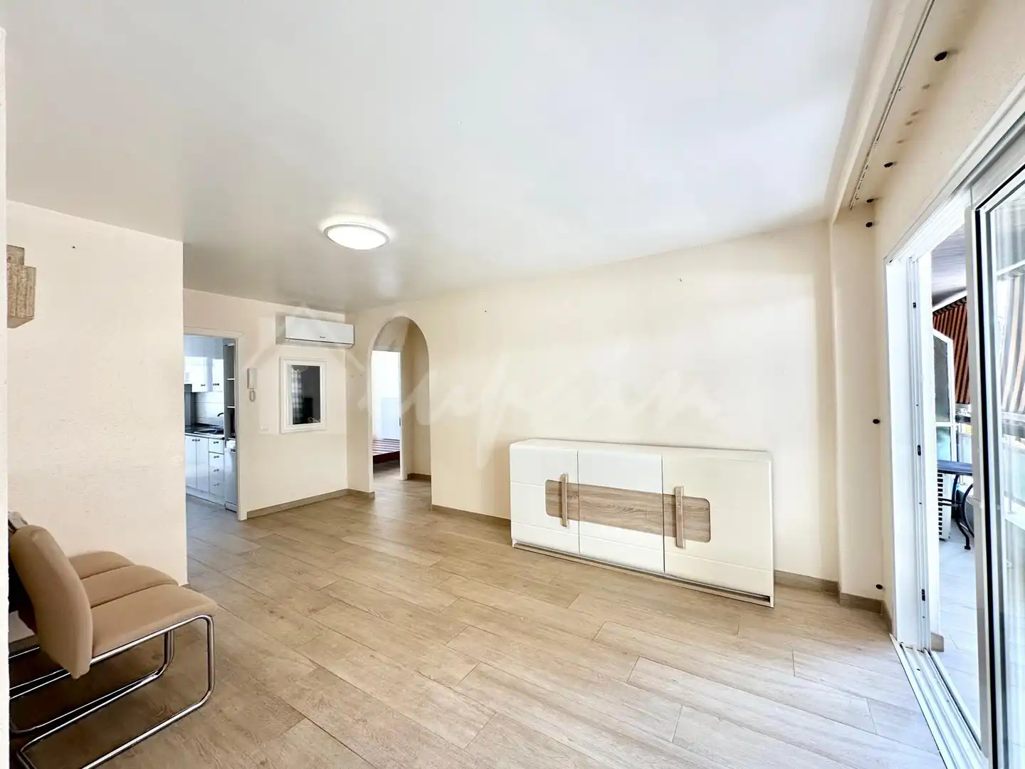 Apartamento en venta en Arona