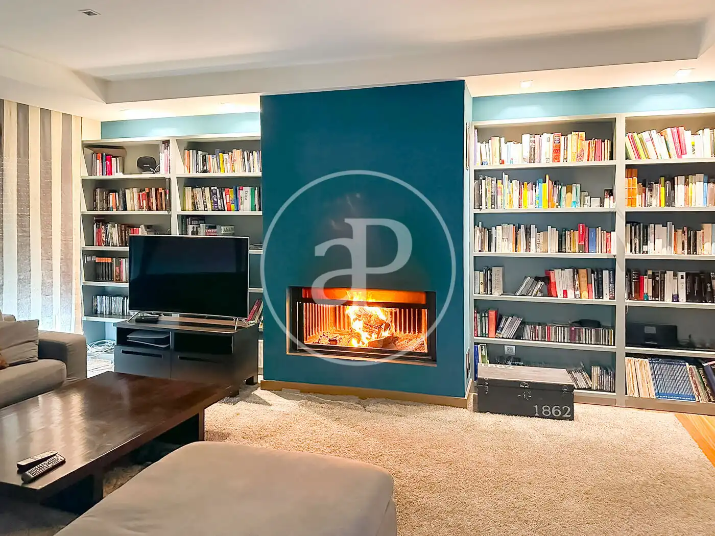 Semi-detached house with pool for sale in Casco Antiguo, imagen 2