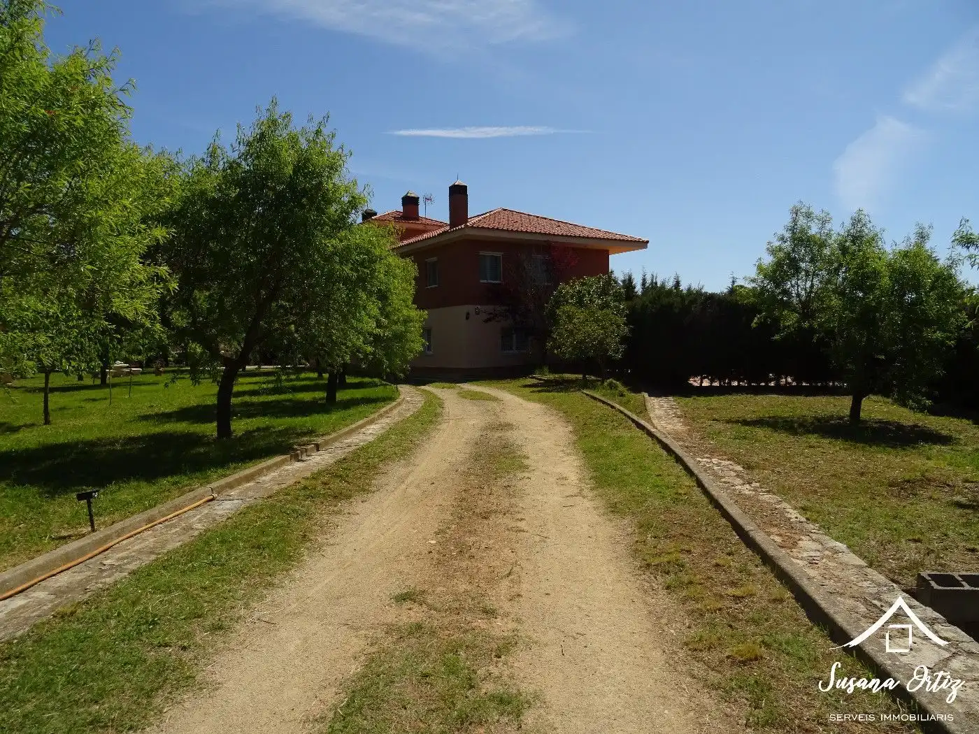 Vista exterior de Casa o chalet en venta en El Bruc con Aire acondicionado, Calefacción y Jardín privado