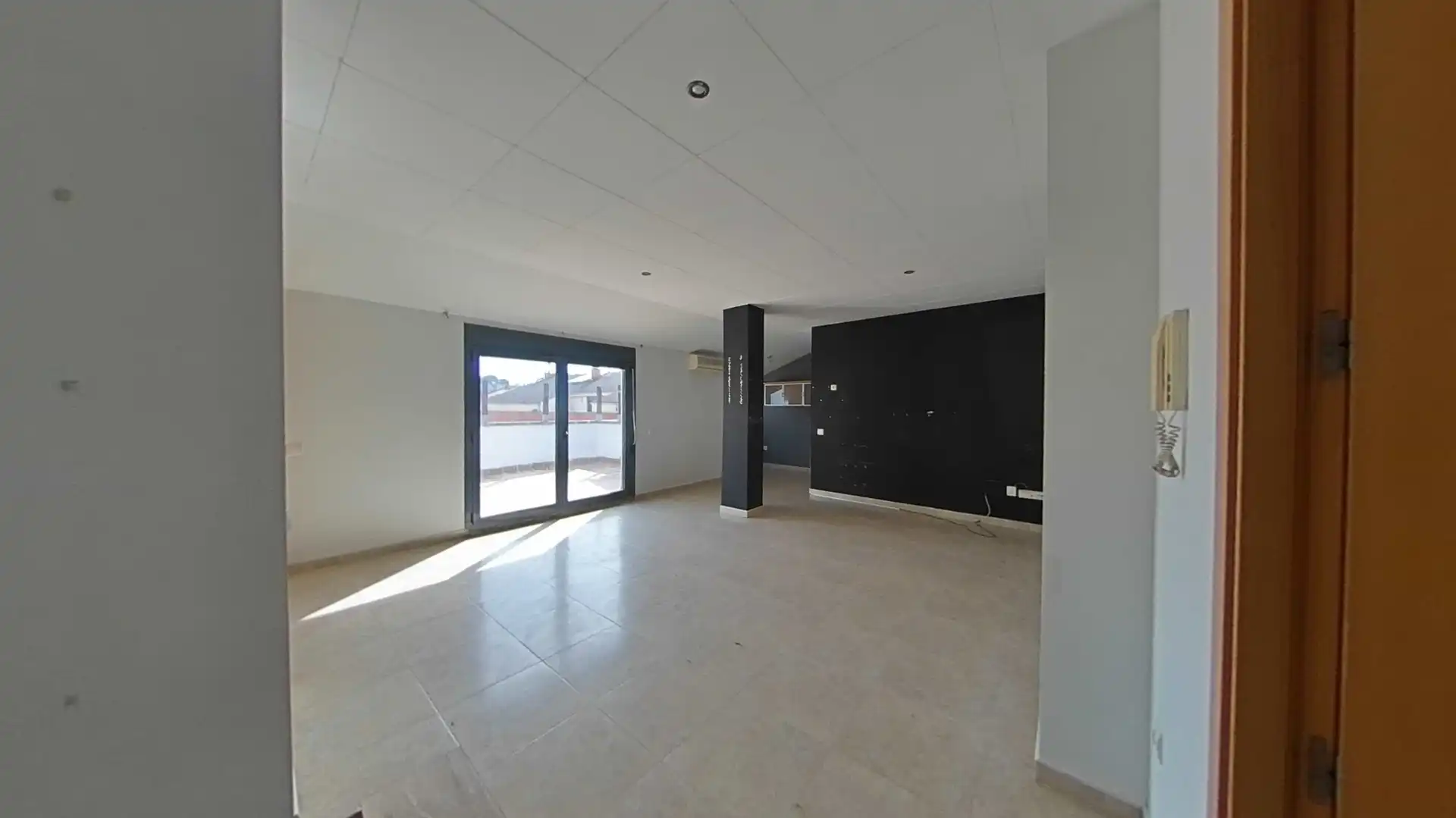 Dúplex en venta en Manresa con Terraza, Trastero y Balcón