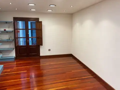Office for rent in Centro