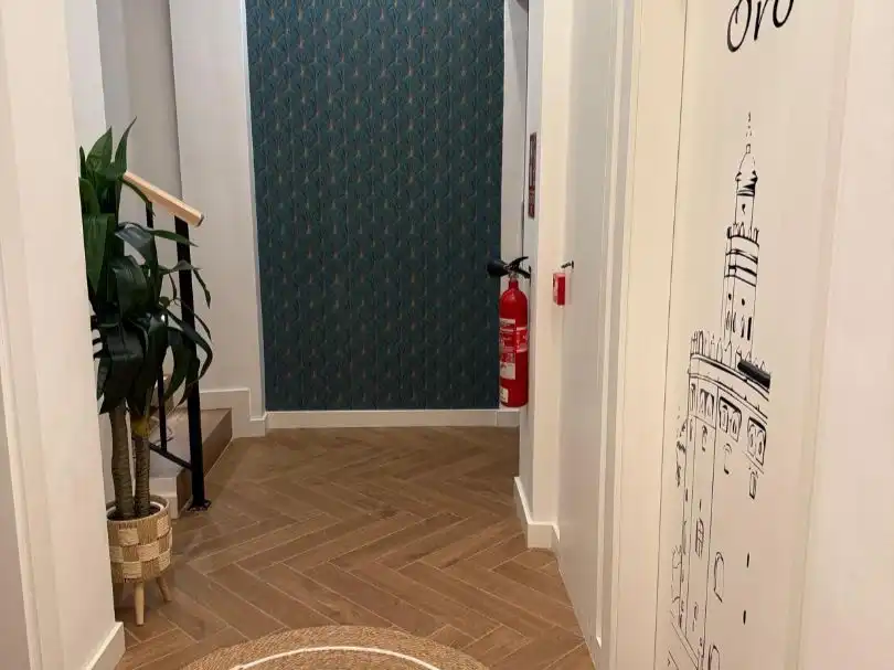 Maisonette zum Verkauf in  Sevilla Capital mit Klimaanlage und Terrasse