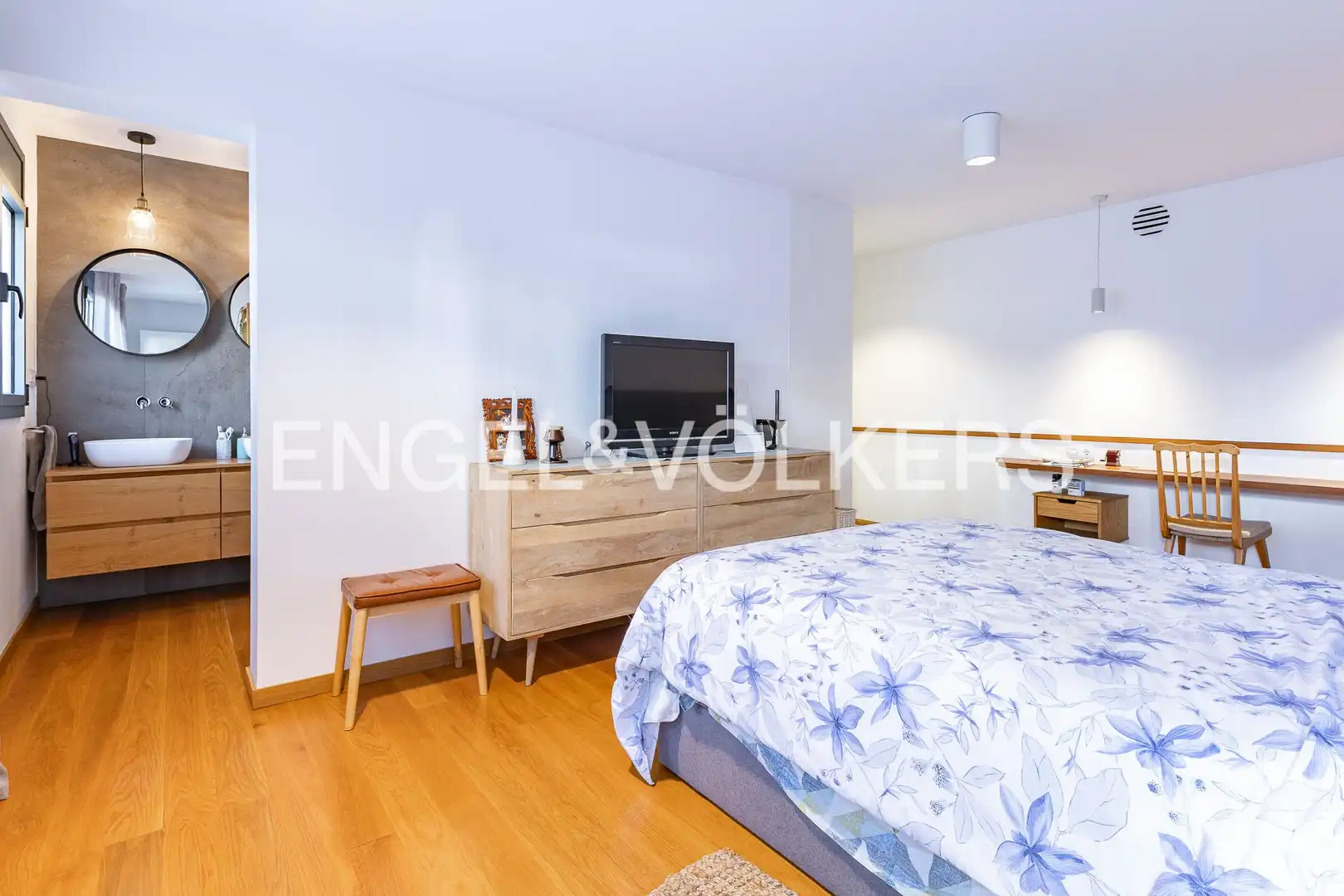 Schlafzimmer von Wohnungen zum Verkauf in Badalona mit Klimaanlage, Heizung und Terrasse