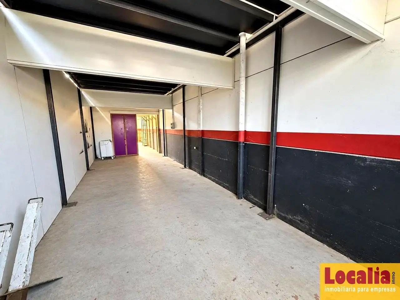 Nave industrial en venta en Boadilla del Monte