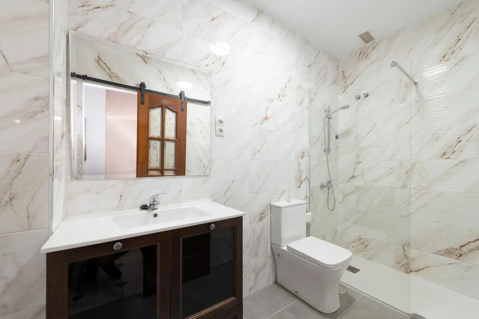 Baño de Casa adosada en venta en Rincón de la Victoria con Terraza y Piscina comunitaria
