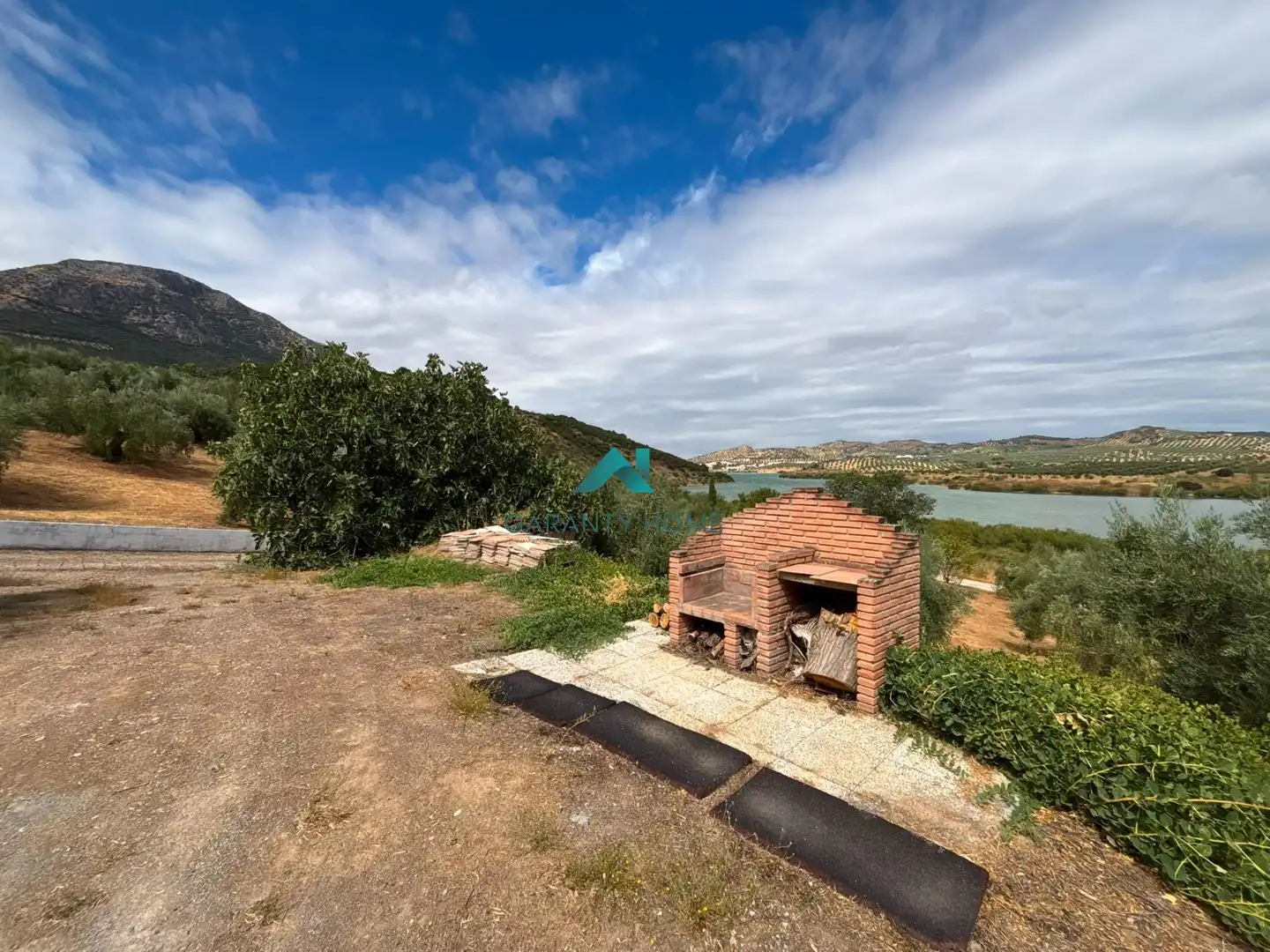 Houses for sale in Martos