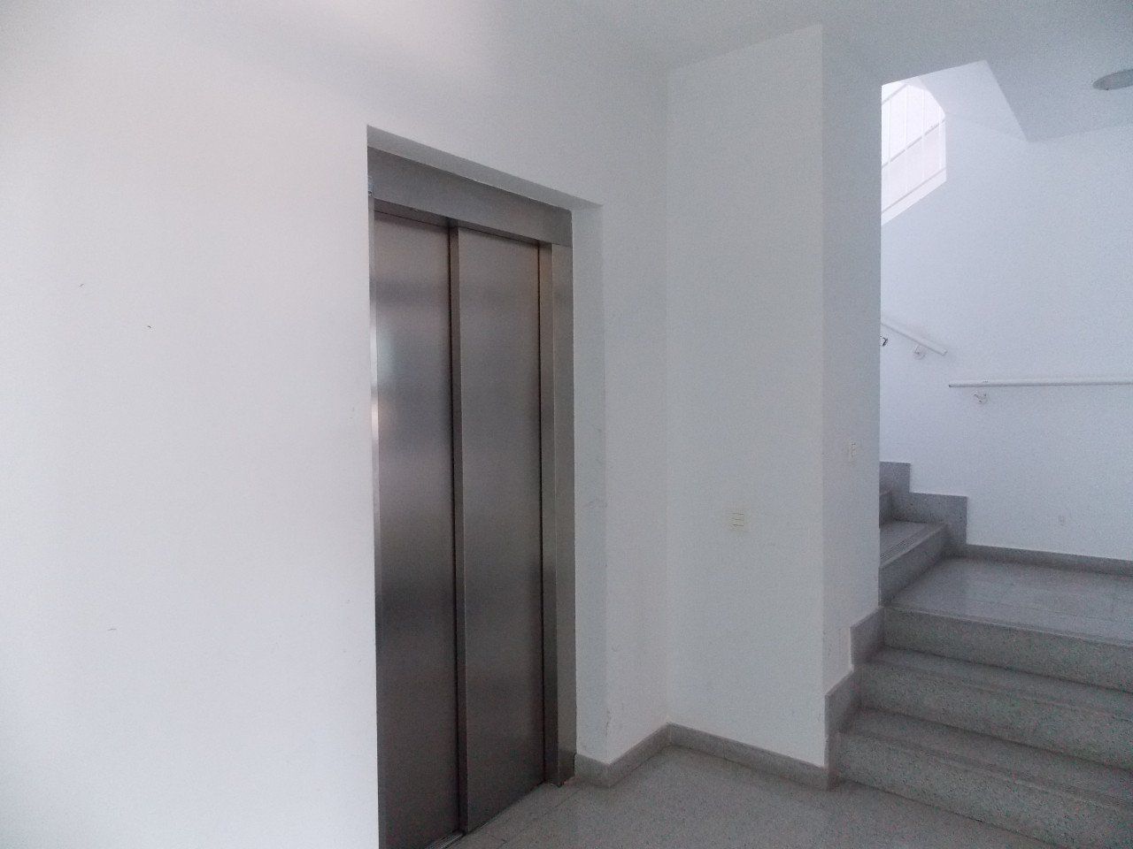Apartament en venda en  Logroño