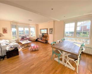 Dining room of Single-family semi-detached to rent in Villaquilambre  with Heating, Private garden and Parquet flooring