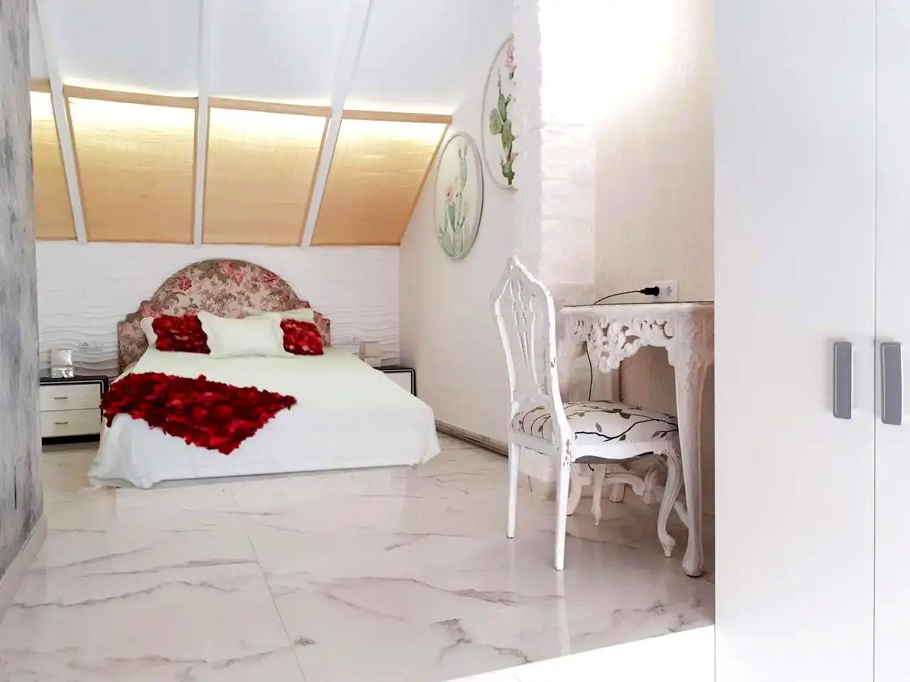 Dormitori de Casa adosada en venda en Málaga amb Aire condicionat i Terrassa