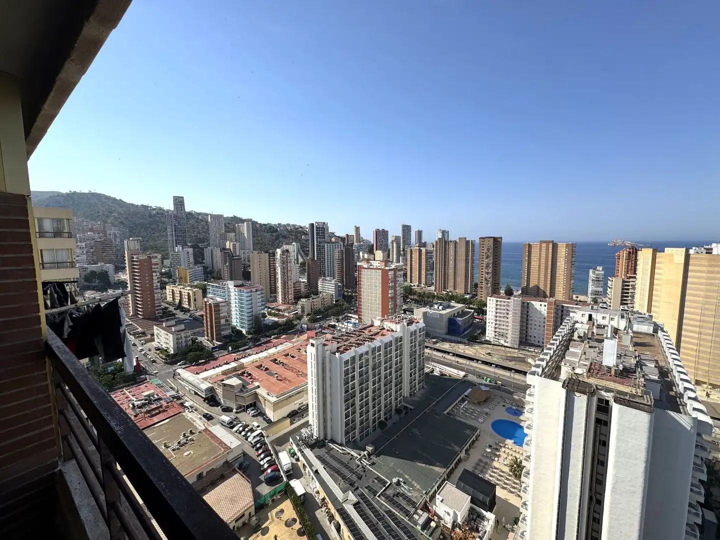 Exterior view of Study for rent in Benidorm  with Air Conditioner, Heating and Terrace
