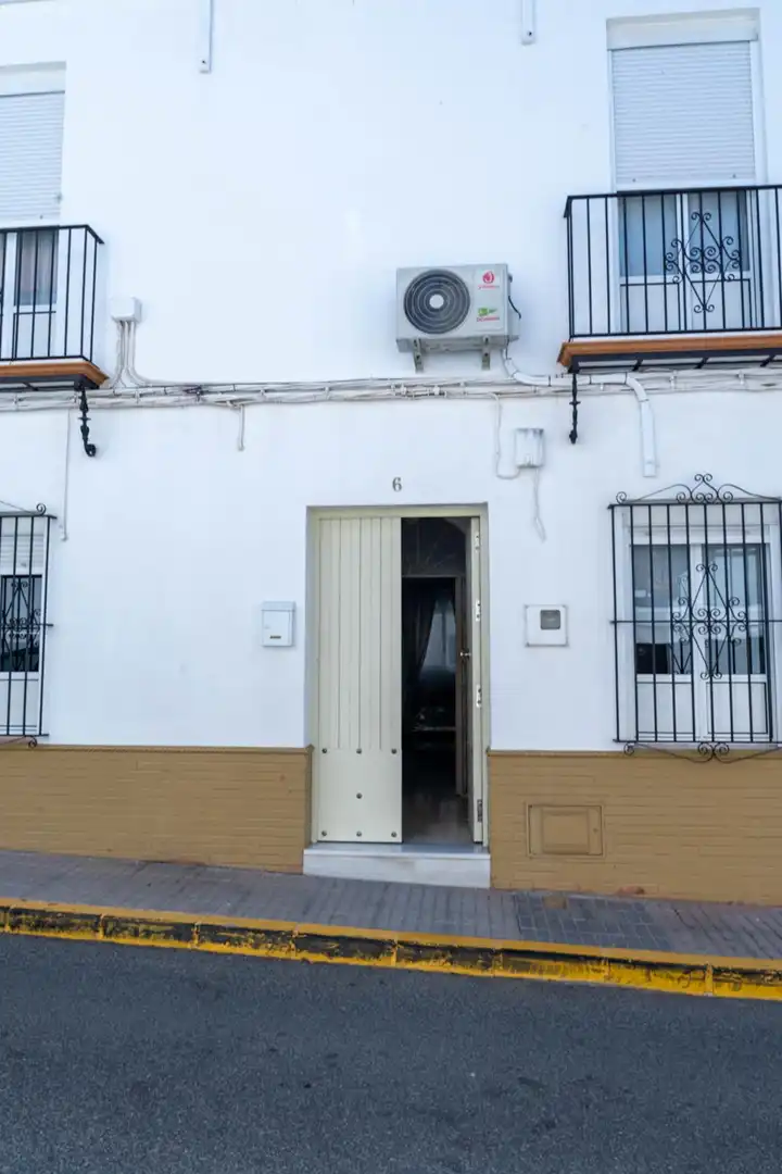 Exterior view of Houses for sale in Carrión de los Céspedes  with Air Conditioner and Heating
