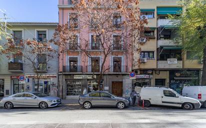 Vista exterior de Àtic en venda en  Granada Capital